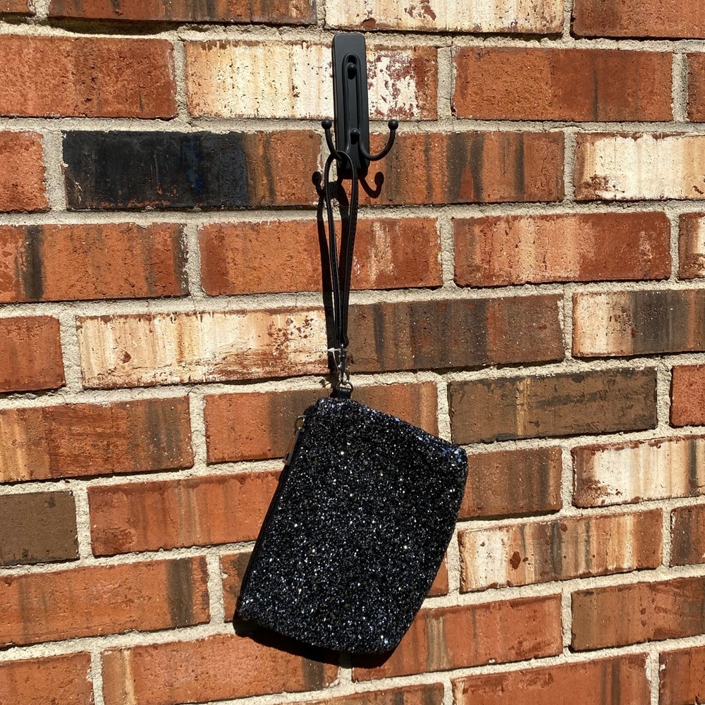 Small sparkle wristlet